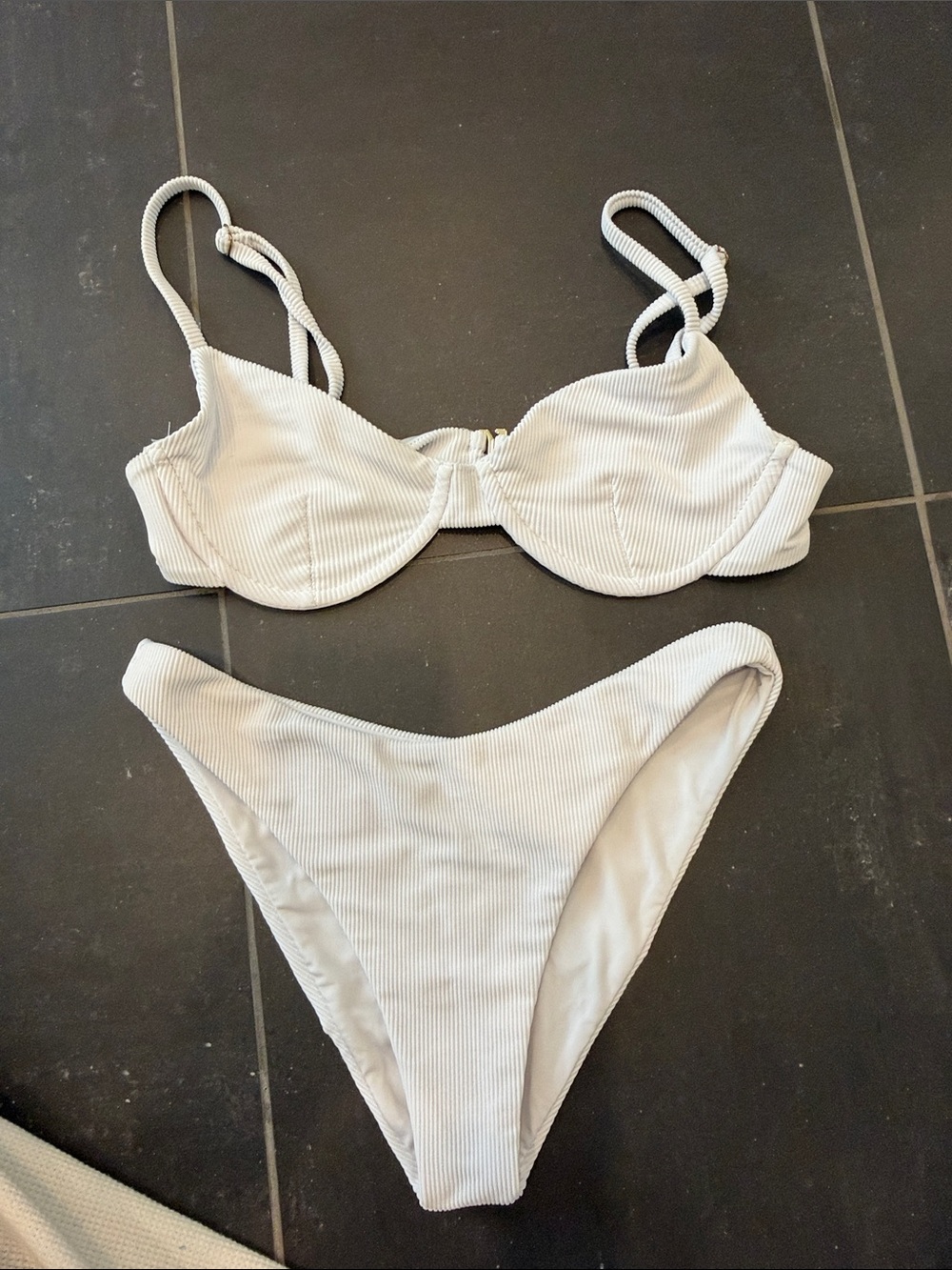 Beach Riot White Ribbed Two-Piece Bikini Set size small - Picture 1 of 3